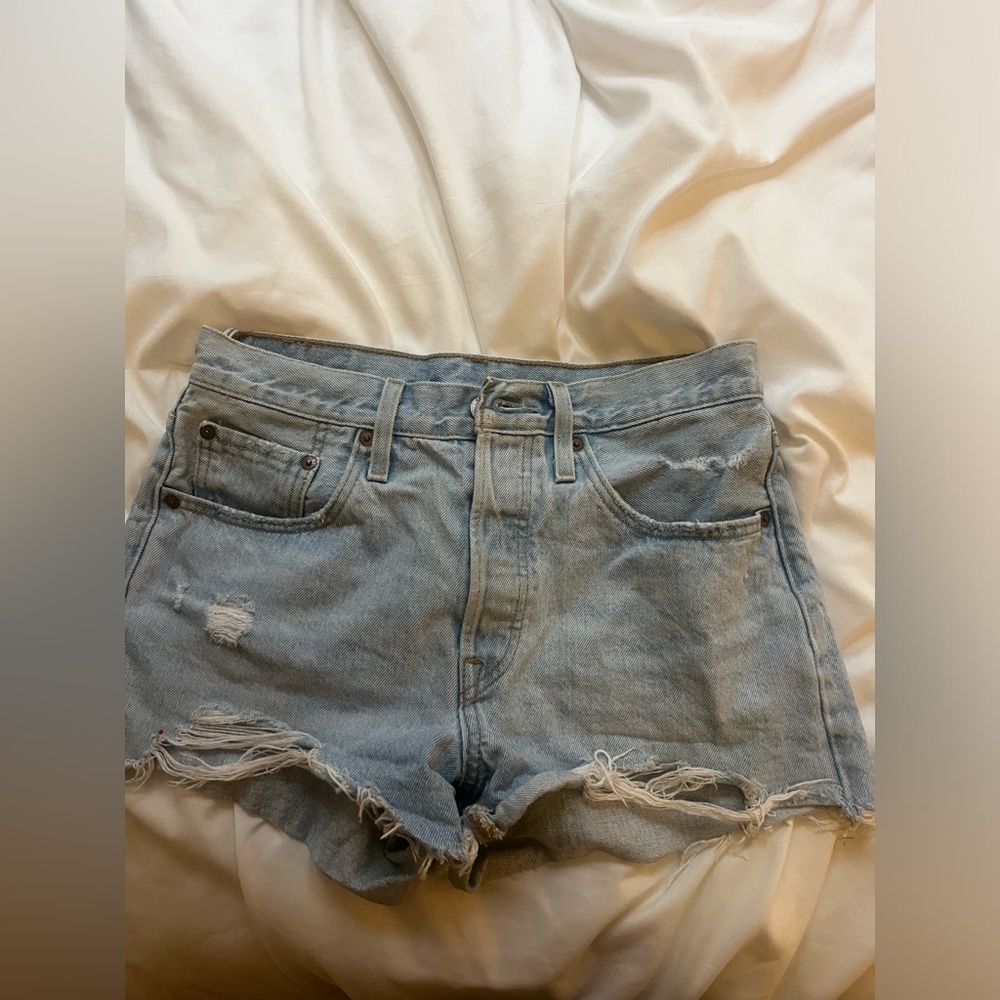 Levi 501 light wash shorts